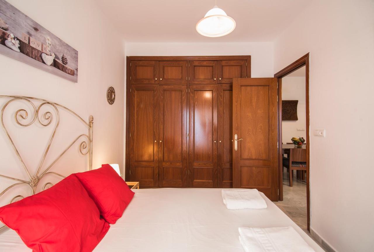 Apartamentos Granata Гранада Экстерьер фото