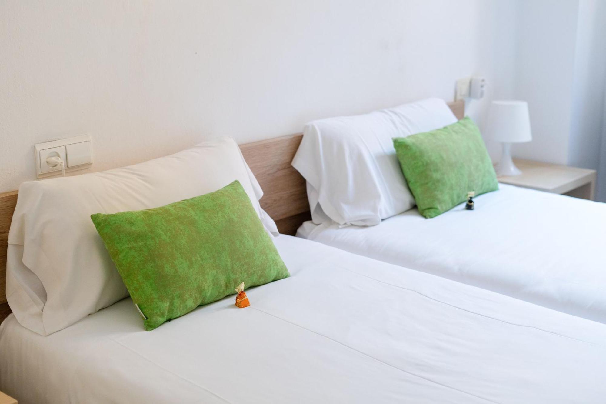 Apartamentos Granata Гранада Экстерьер фото