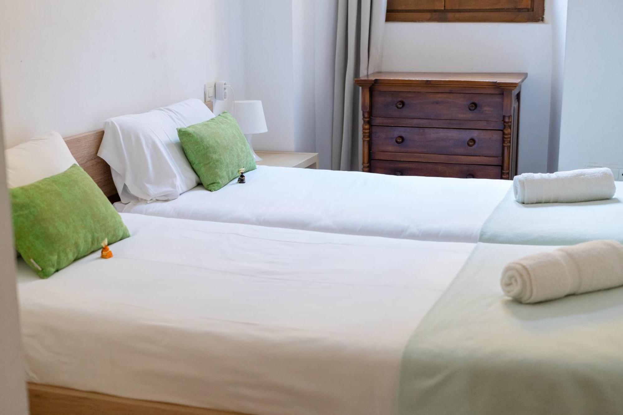 Apartamentos Granata Гранада Экстерьер фото